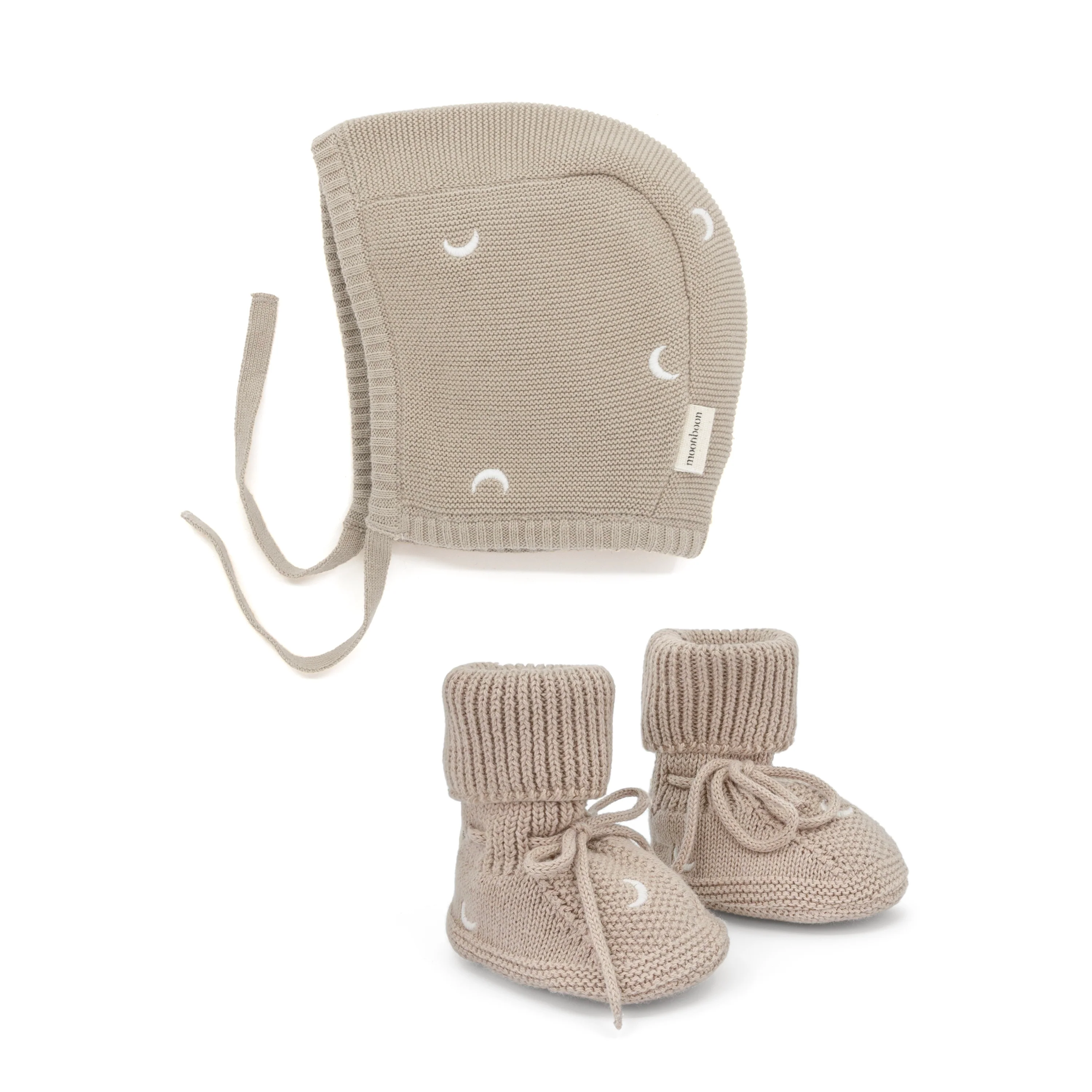 Knitted bonnet & booties - gift box - Image 7